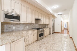 304 Fifth Ave, New York, NY à louer Photo intérieure- Image 2 de 5