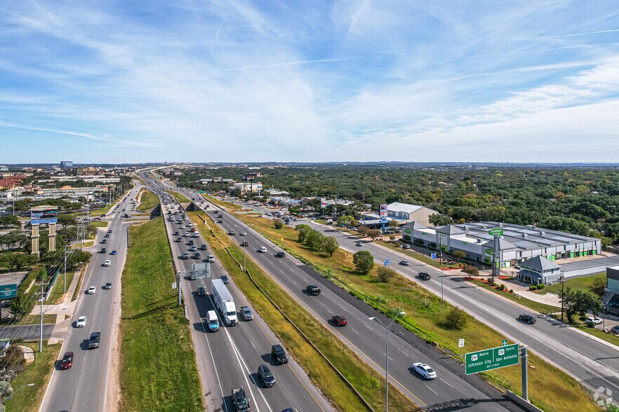 202 N Loop 1604 W, San Antonio, TX à louer - Aérien - Image 2 de 6