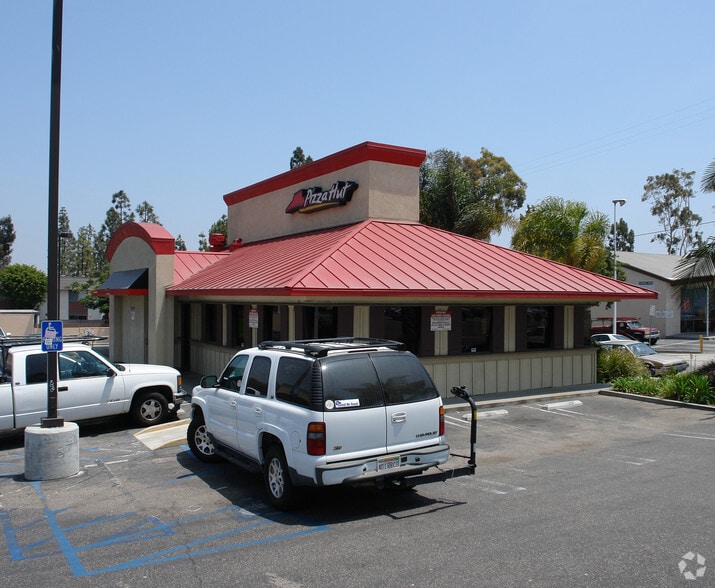 17342 Beach Blvd, Huntington Beach, CA for sale - Building Photo - Image 2 of 5