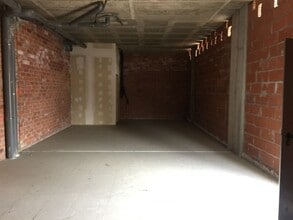 Retail in Santa Perpètua de Mogoda, Barcelona for lease Interior Photo- Image 2 of 6