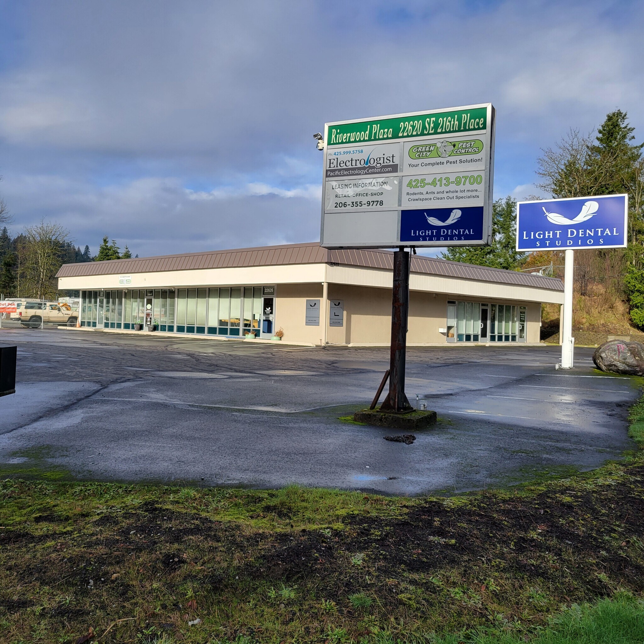 21505 SE Renton Maple Valley Rd, Maple Valley, WA for lease Building Photo- Image 1 of 7