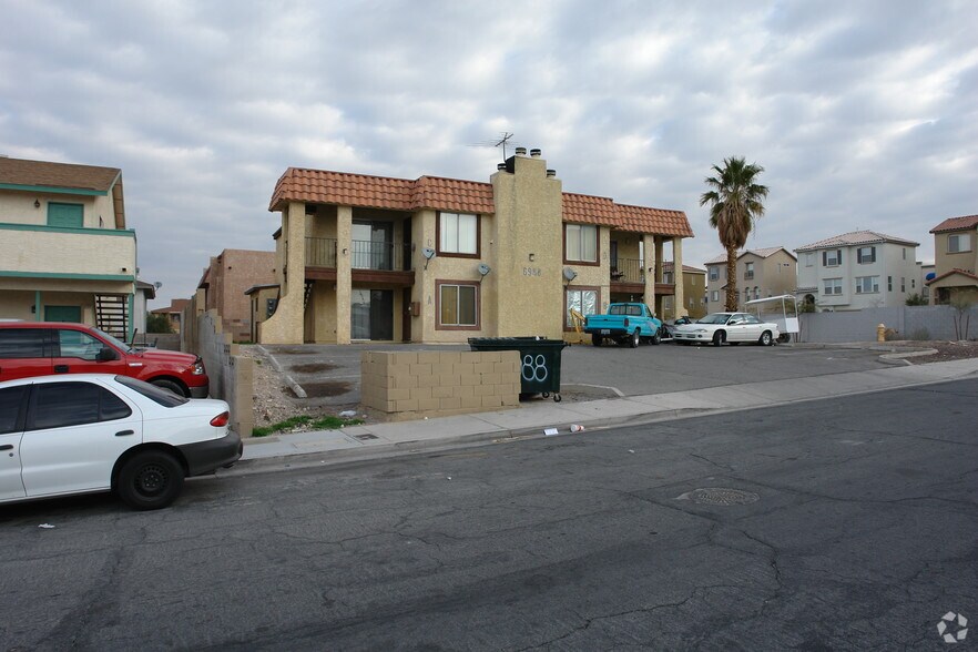 6988 Kilgore Dr, Las Vegas, NV à vendre - Photo du bâtiment - Image 3 de 3