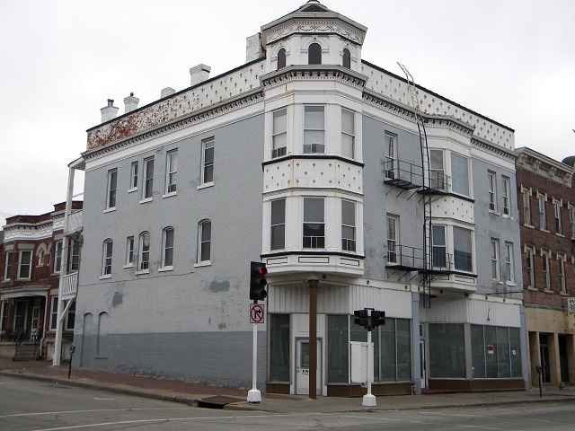 1501 Central Ave, Dubuque, IA à vendre - Photo du bâtiment - Image 1 de 1