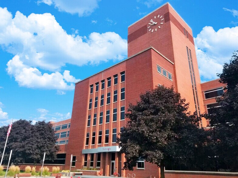 13100-13250 N Haggerty Rd, Plymouth, MI à louer - Photo du bâtiment - Image 2 de 13