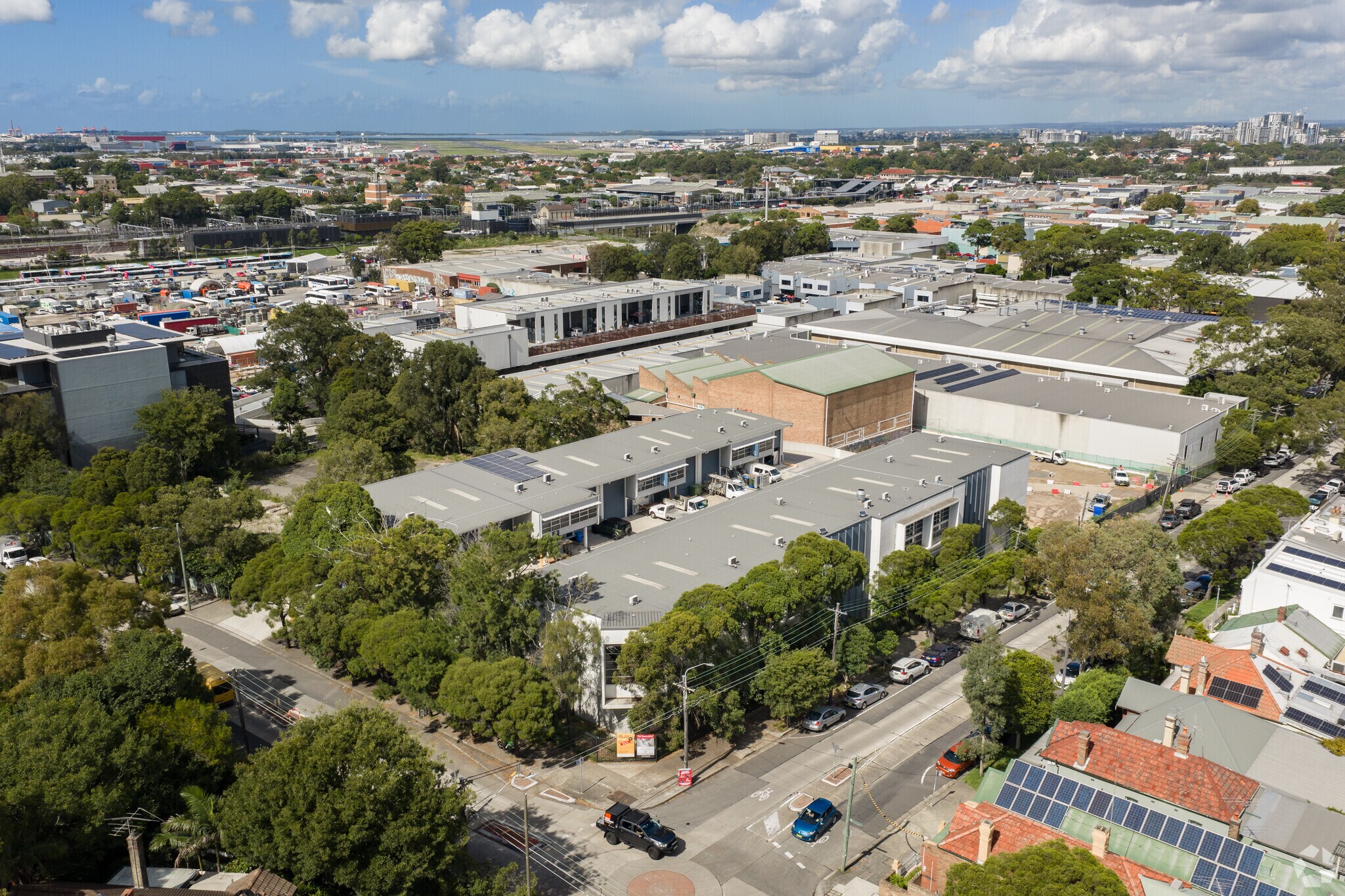 80 Edinburgh Rd, Marrickville à louer Photo principale- Image 1 de 10