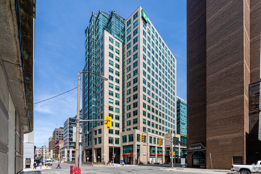100 Queen St, Ottawa, ON à louer - Photo du bâtiment - Image 2 de 20