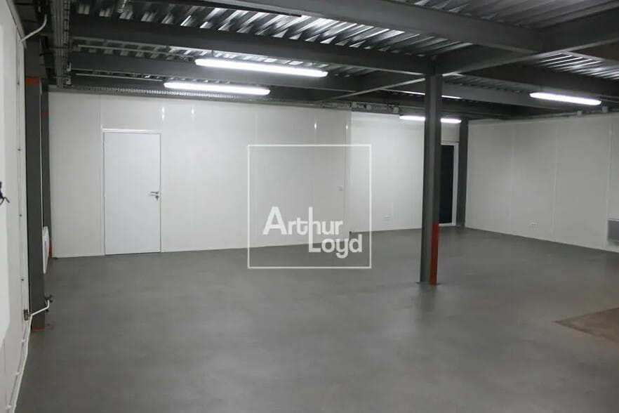 Local d'activités dans Morsang-sur-Orge à vendre - Photo intérieure - Image 2 de 9