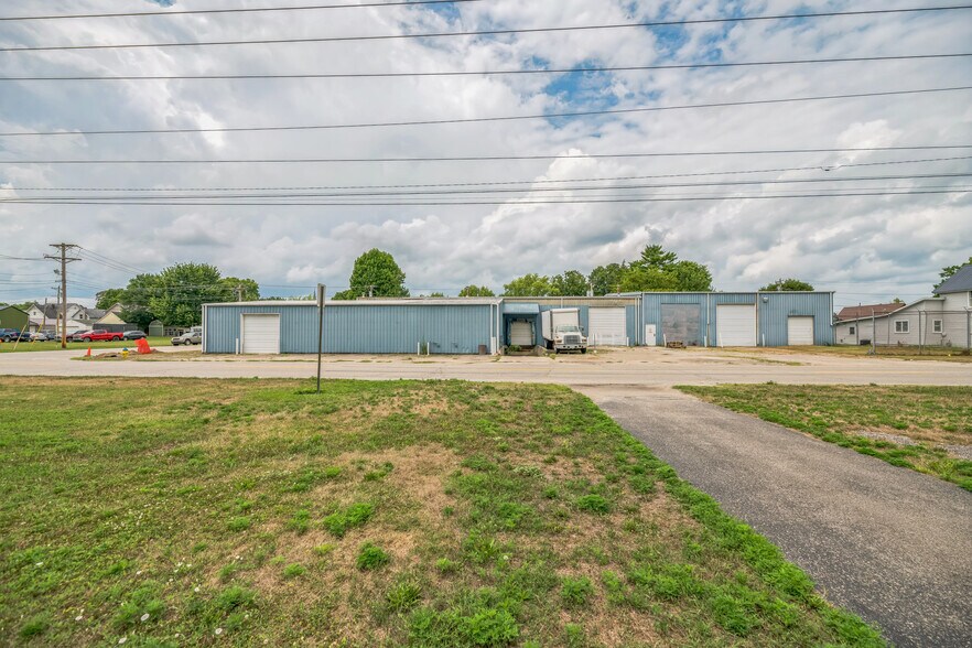 130 W Canal St, Peru, IN for sale - Primary Photo - Image 1 of 1
