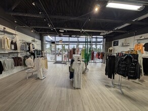 204-270 91 St SW, Edmonton, AB for lease Interior Photo- Image 1 of 2