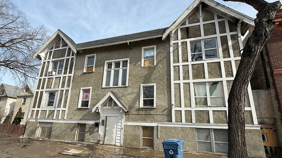 485 Sherbrook St, Winnipeg, MB à vendre - Photo du bâtiment - Image 1 de 1
