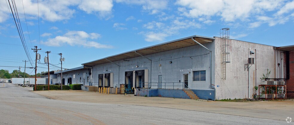 214-224 Industrial Dr, Greenville, SC à louer - Photo principale - Image 1 de 2