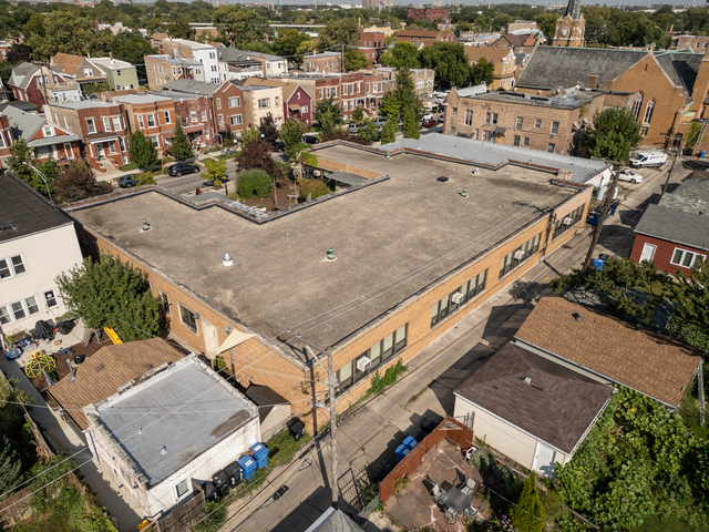 3615 S Hoyne Ave, Chicago, IL à vendre - Photo du bâtiment - Image 3 de 16