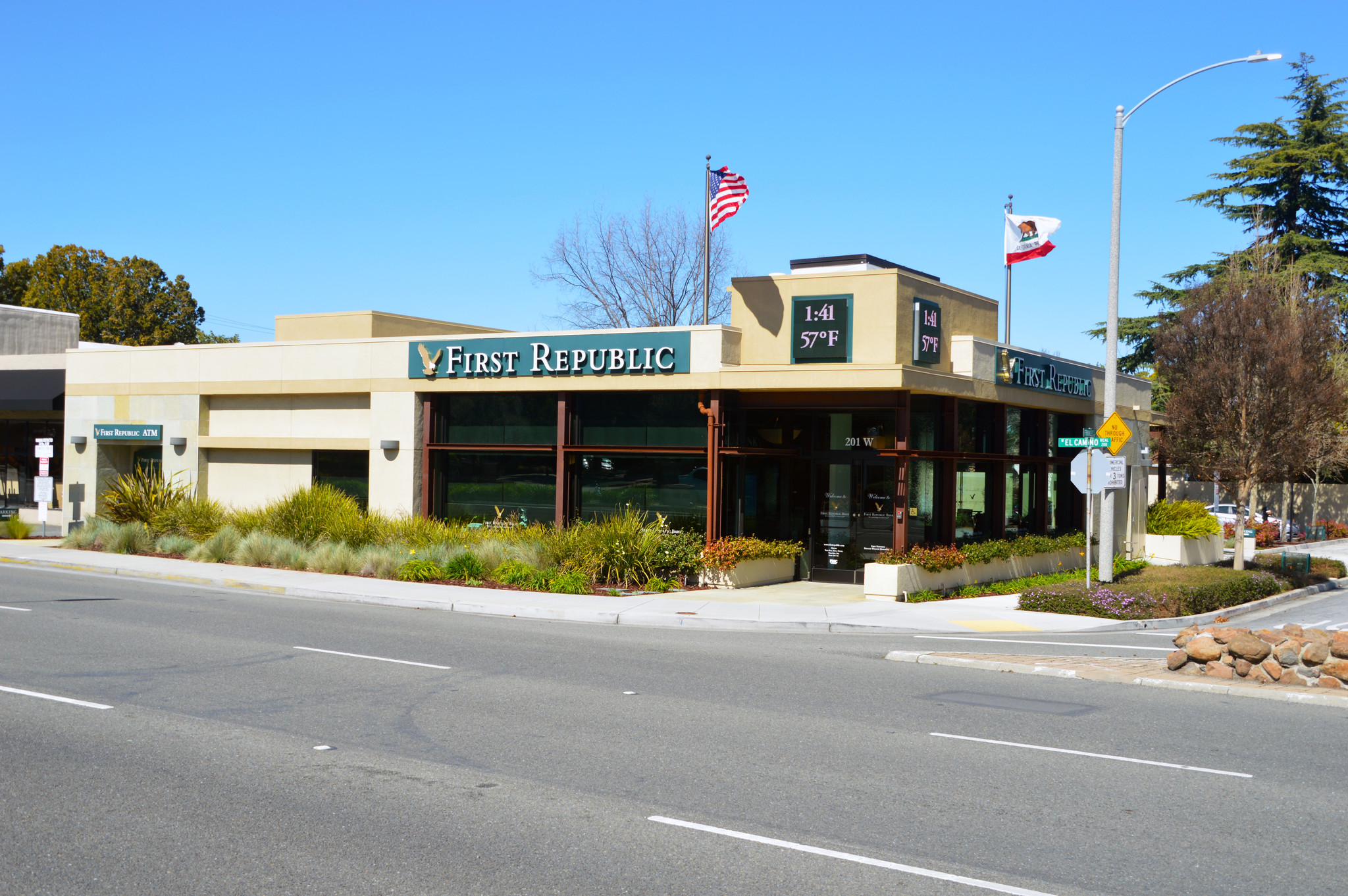 201 W El Camino Real, Sunnyvale, CA for lease Primary Photo- Image 1 of 4