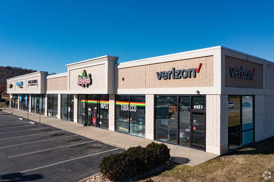 4153 Hamilton Cleves Rd, Cleves, OH for lease - Building Photo - Image 1 of 5