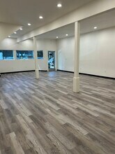 1437-1443 E Bayshore Rd, Palo Alto, CA à louer Photo intérieure- Image 2 de 3