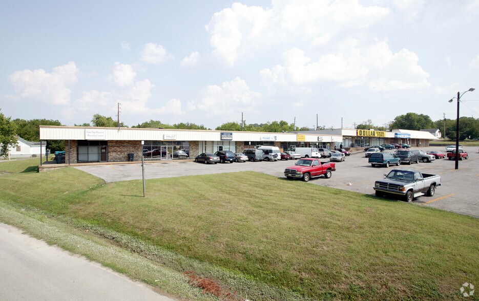 3061 Brick Church Pike, Nashville, TN for lease - Building Photo - Image 1 of 6