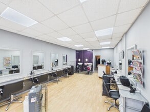 1119 Aikenhead Rd, Glasgow for lease Interior Photo- Image 2 of 3