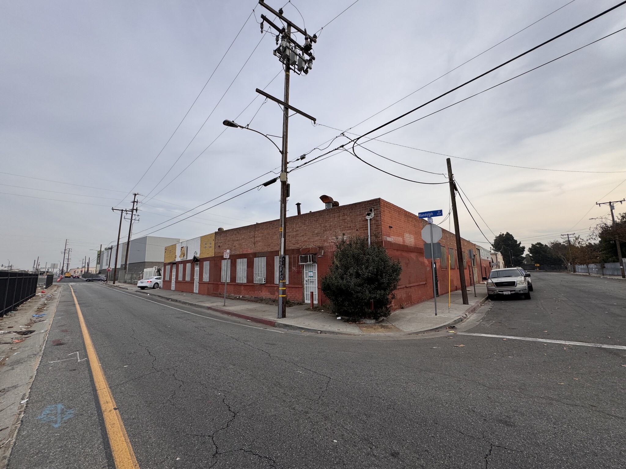 1844-1848 Randolph St, Los Angeles, CA à louer Photo du bâtiment- Image 1 de 18