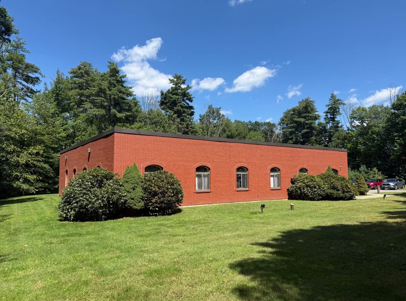 53 Technology Park Rd, Sturbridge, MA for lease - Building Photo - Image 3 of 5