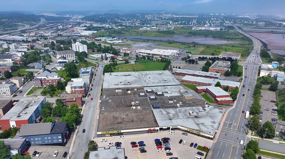 212 Mcallister Dr, Saint John, NB à louer - Aérien - Image 3 de 6