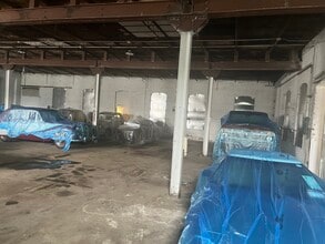 1104-1120 E Oak St, Dekalb, IL for lease Interior Photo- Image 2 of 10