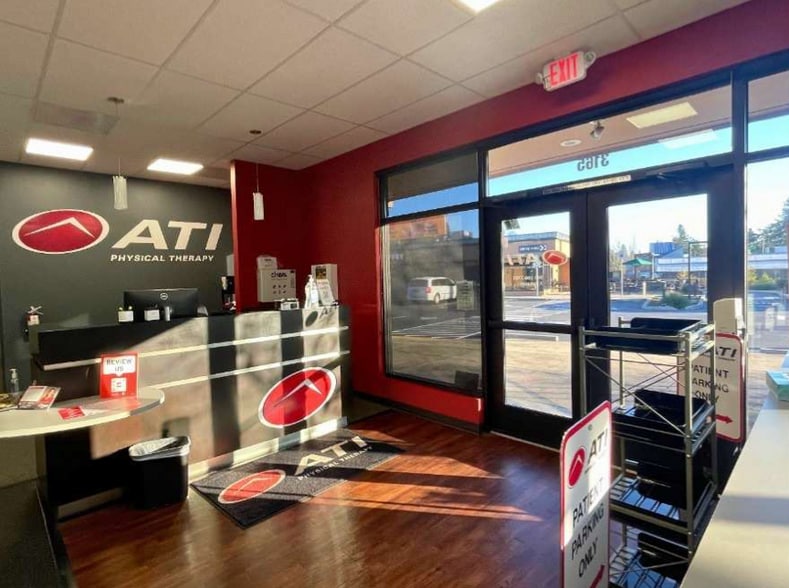 3165 Commercial St SE, Salem, OR for lease - Interior Photo - Image 3 of 7