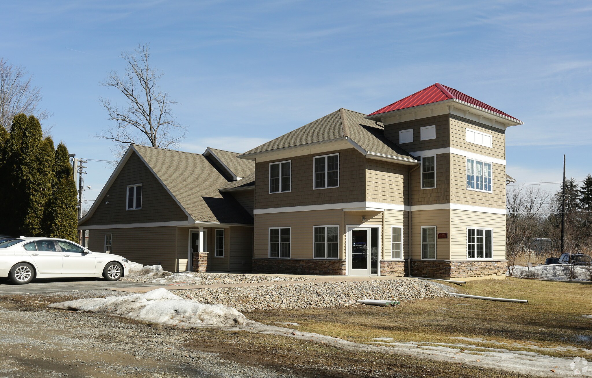 10 Main St, Ballston Lake, NY à louer Photo principale- Image 1 de 19