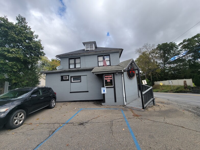 6618 S Delaware Ave, Martins Creek, PA for sale - Building Photo - Image 3 of 14