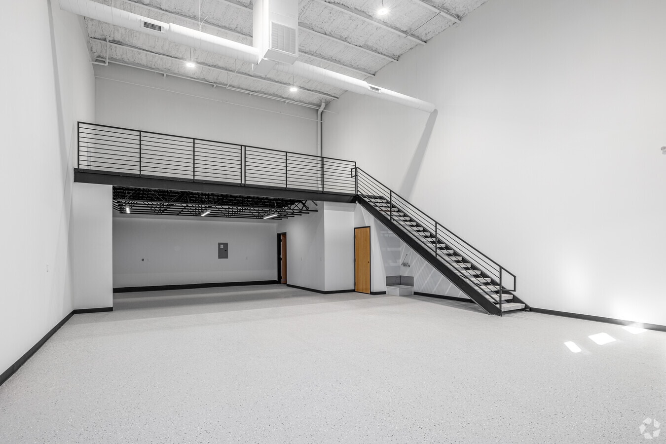 7700 Broadway Ext, Oklahoma City, OK 73116 - Unit C11 - - Interior Photo - Image 1 of 2