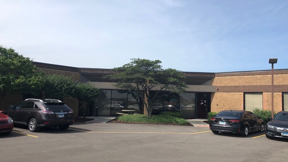 800-820 W South Thorndale Ave, Bensenville, IL à louer - Photo du bâtiment - Image 1 de 3