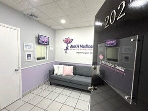 8100 W Flagler St, Miami, FL for lease Lobby- Image 2 of 23