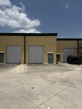 1001 Jupiter Park Dr, Jupiter, FL for lease Building Photo- Image 2 of 10