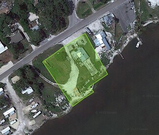 Plus de détails pour 326 Patton Dr, Eastpoint, FL - Terrain à vendre