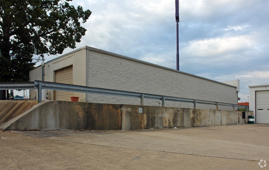 1720 Landers Dr, Benton, AR à vendre - Photo du bâtiment - Image 2 de 4