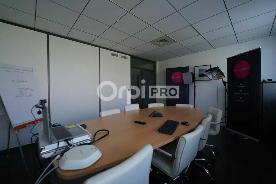 Bureau dans Dardilly à louer - Photo intérieure - Image 3 de 12