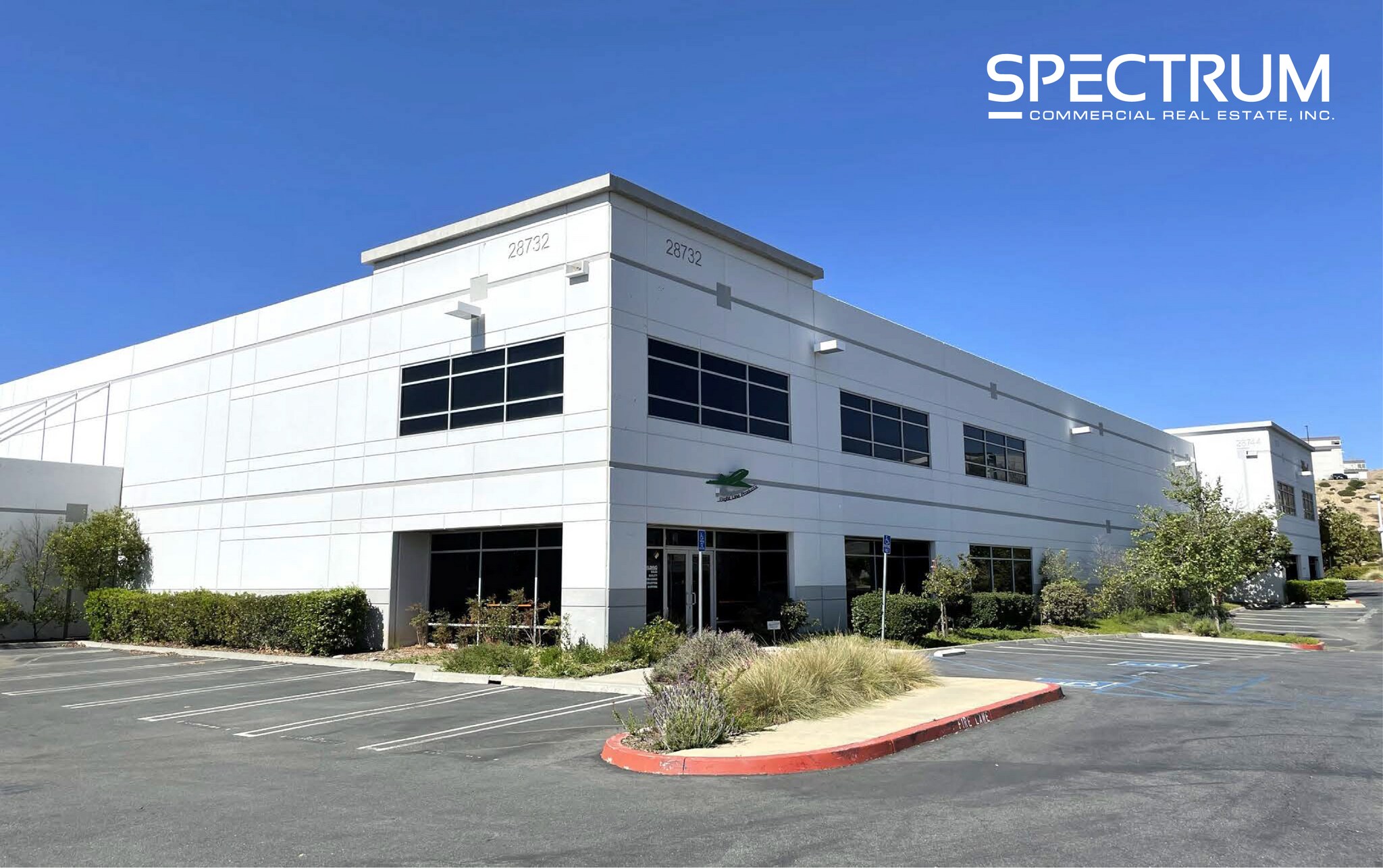 28732 Witherspoon Pky, Valencia, CA for lease Building Photo- Image 1 of 19