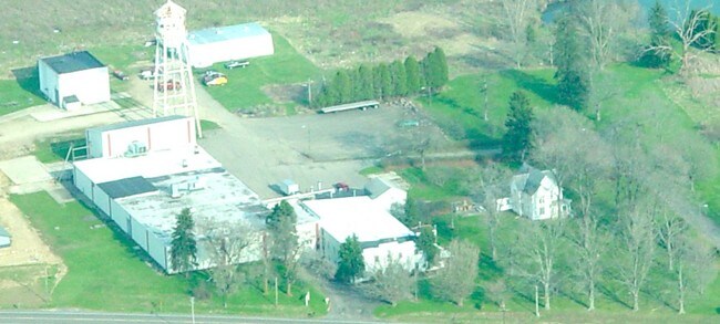 Plus de détails pour 13246 Wooster Rd, Mount Vernon, OH - Industriel à louer