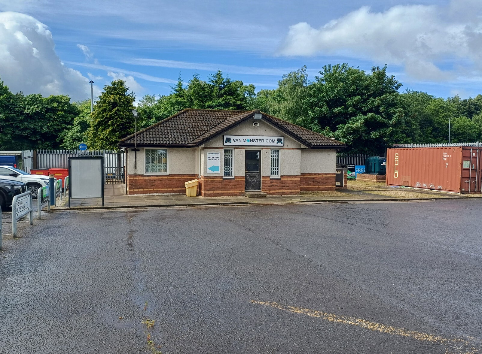 2229 London Rd, Glasgow for lease Building Photo- Image 1 of 5