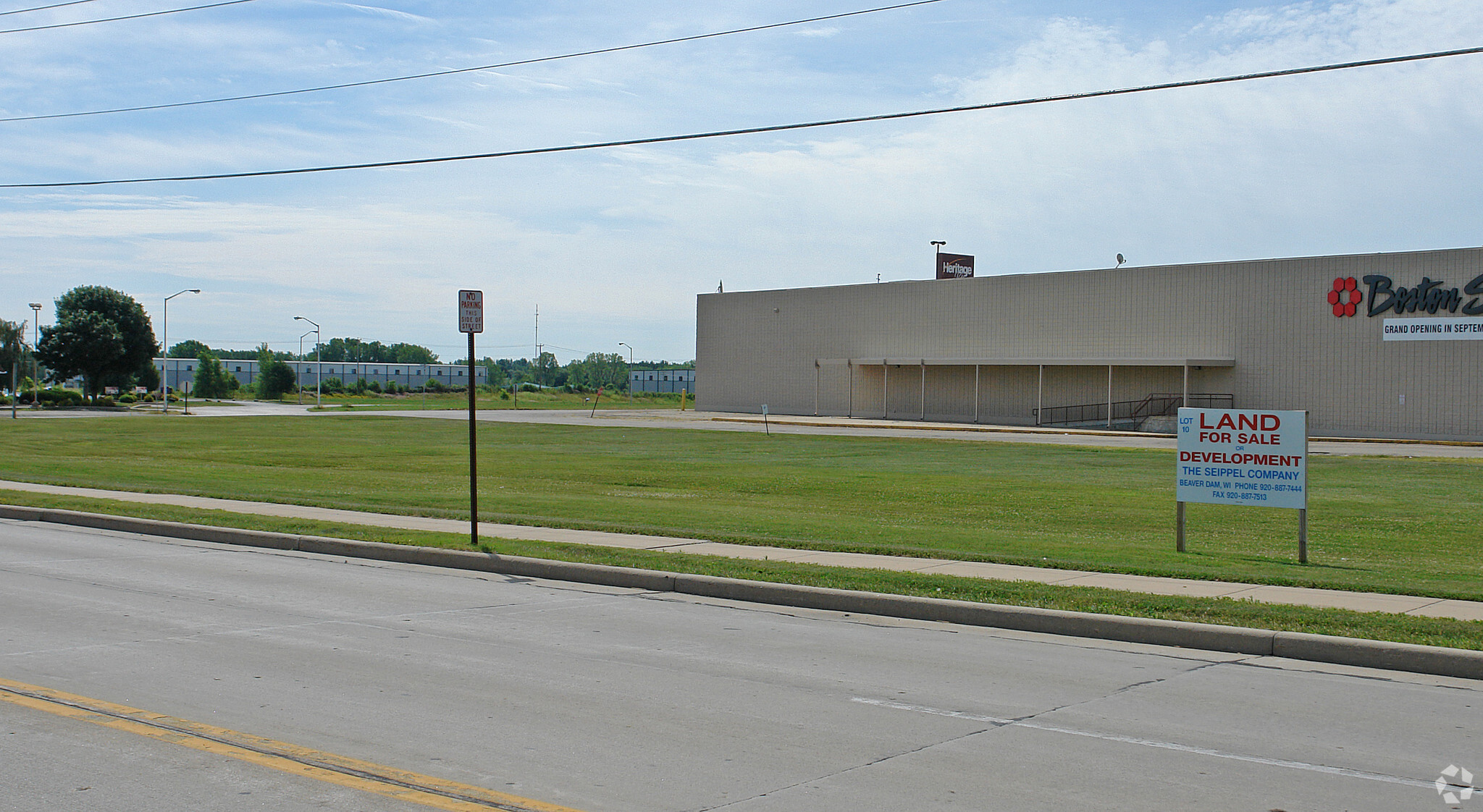 115 Industrial Dr, Beaver Dam, WI for sale Primary Photo- Image 1 of 1