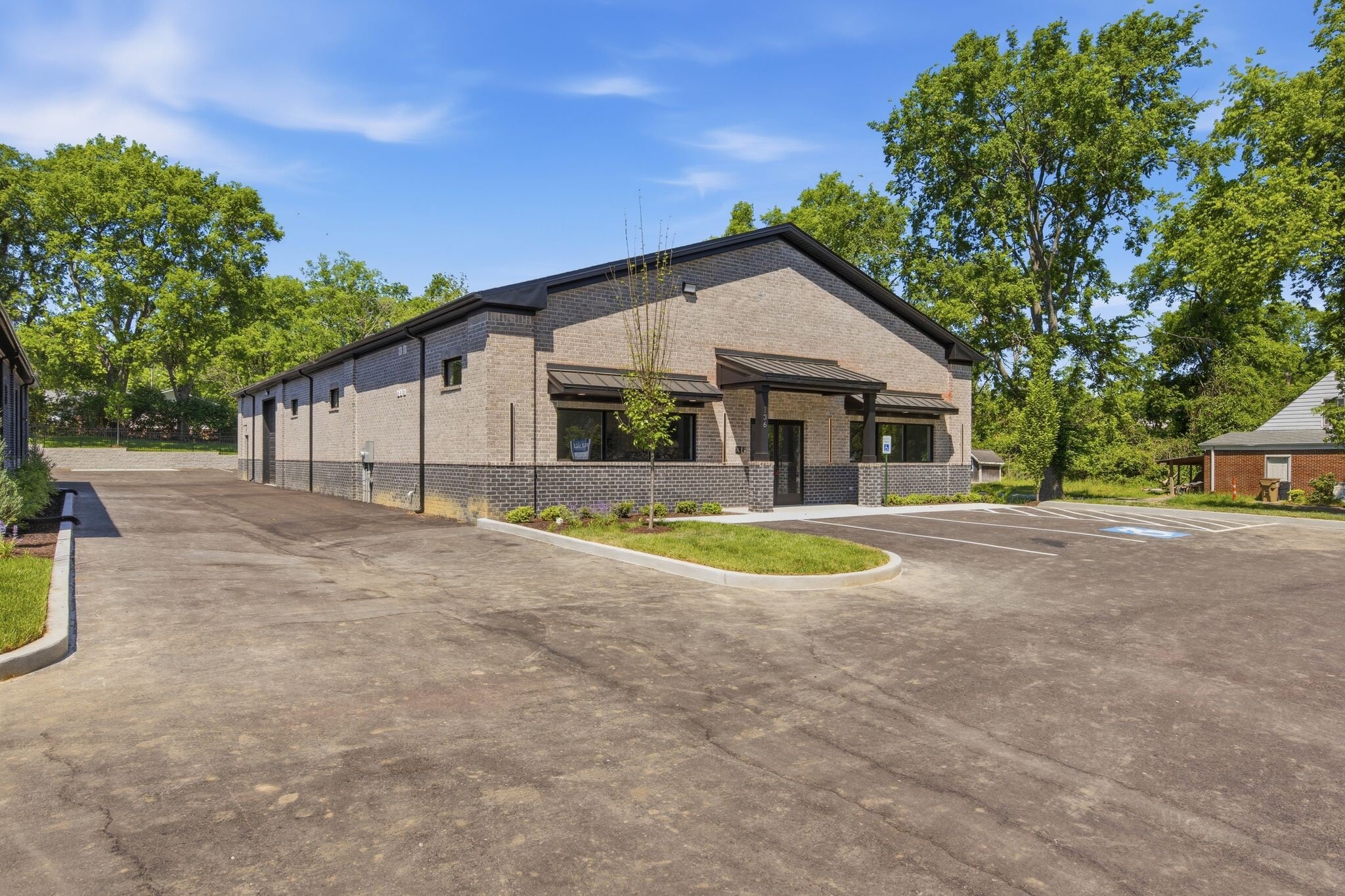 136 Shivel Dr, Hendersonville, TN for sale Building Photo- Image 1 of 11
