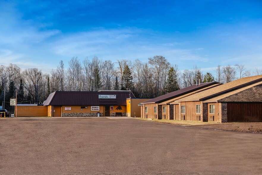 400 Main St, White Pine, MI for sale - Primary Photo - Image 1 of 22