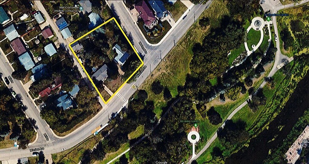 21 Mission Ave, St. Albert, AB à vendre - Photo principale - Image 1 de 1