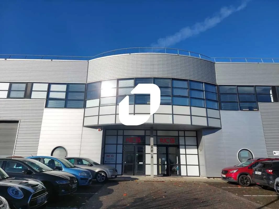 3 Rue Du Groupe Manoukian, Élancourt à louer Photo principale- Image 1 de 17