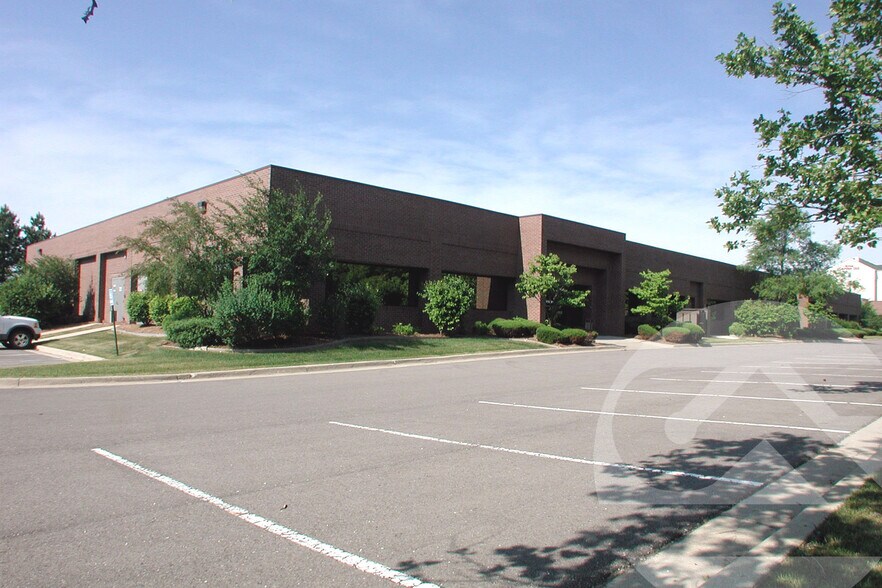 14496 N Sheldon Rd, Plymouth, MI for lease - Building Photo - Image 1 of 1