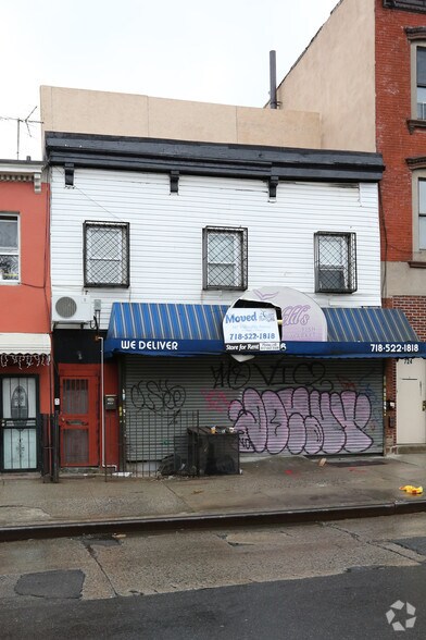 726 Myrtle Ave, Brooklyn, NY à vendre - Photo principale - Image 1 de 5