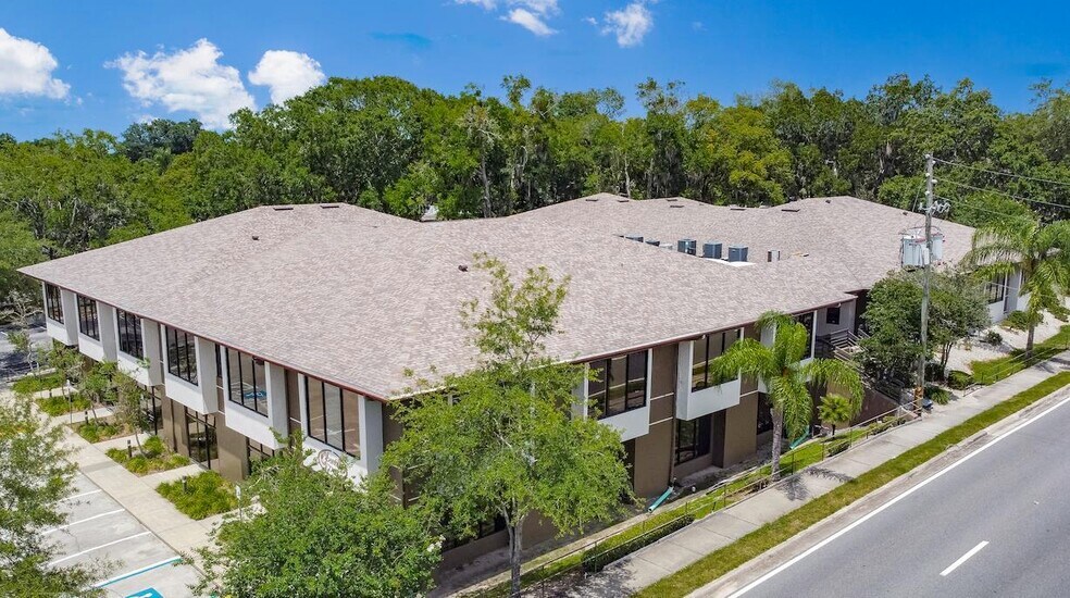 1555 Howell Branch Rd, Winter Park, FL à louer - Photo du bâtiment - Image 3 de 4