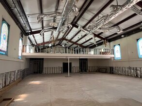 688 Donald Lee Hollowell Pkwy NW, Atlanta, GA à louer Photo intérieure- Image 2 de 4