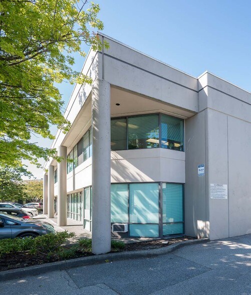 11871 Horseshoe Way, Richmond, BC à vendre - Photo du bâtiment - Image 3 de 6