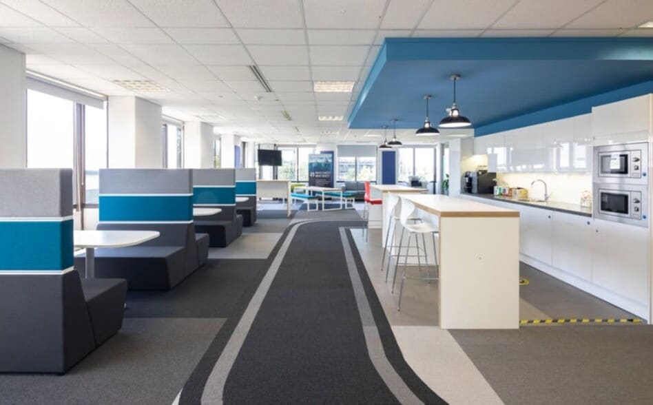 West Gate, London for lease - Interior Photo - Image 3 of 13