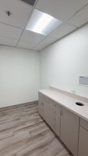 1304 15th St, Santa Monica, CA for lease - Commercial Listing Video